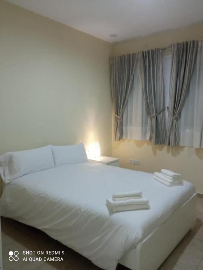 Invecar Holding Apartment เซบีญา ภายนอก รูปภาพ